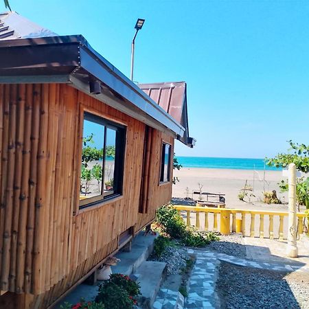 Seabreeze Beachfront Home And Cottages New Management ซานฮวน ภายนอก รูปภาพ