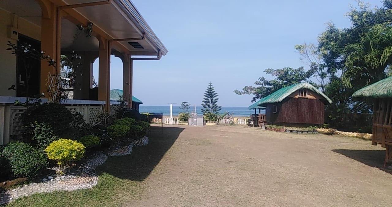 Sea Breeze Beachfront Home And Cottages ซานฮวน ภายนอก รูปภาพ