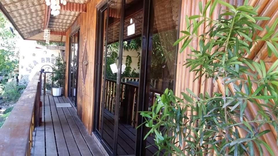 Sea Breeze Beachfront Home And Cottages ซานฮวน ภายนอก รูปภาพ