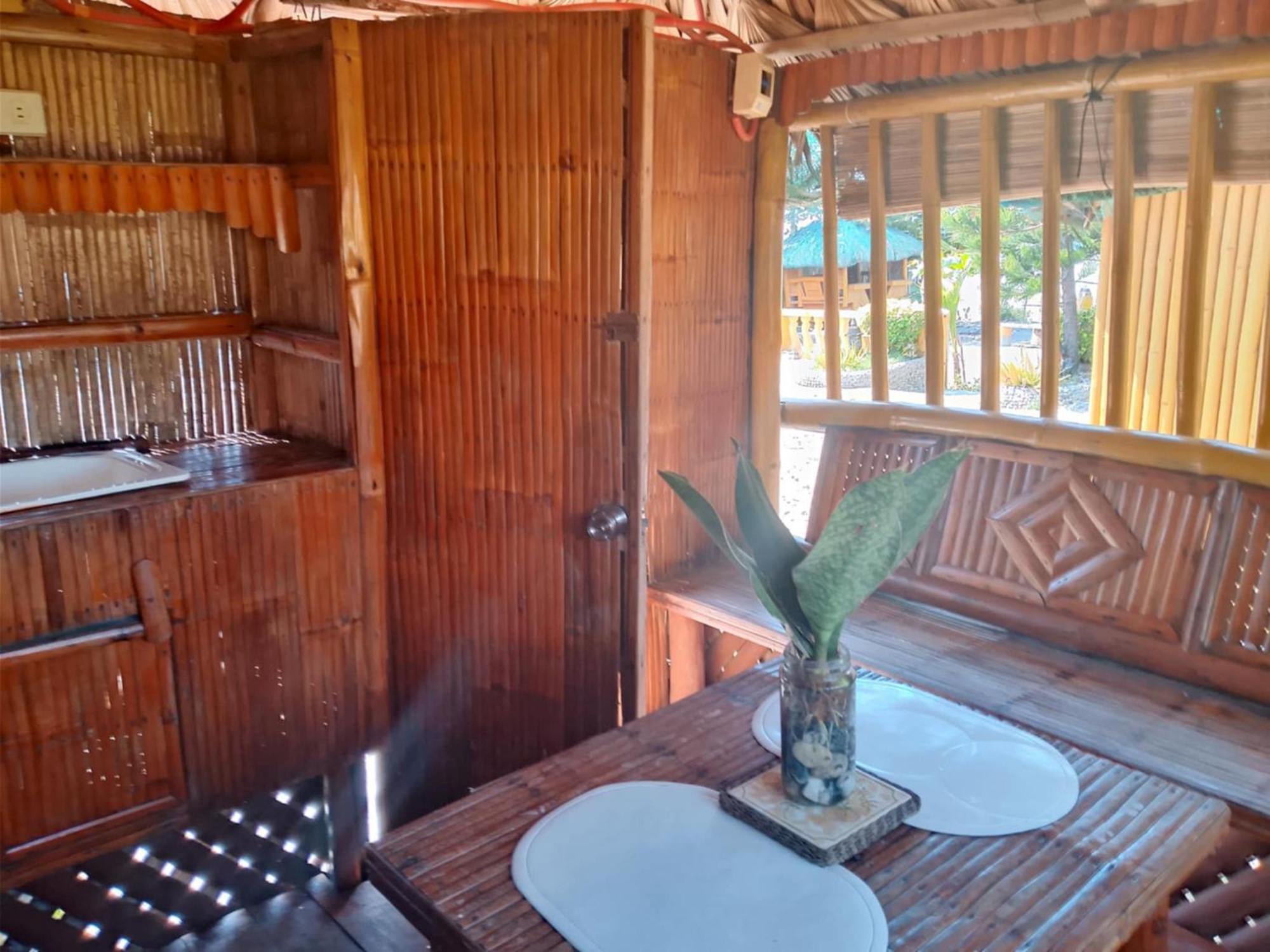 Sea Breeze Beachfront Home And Cottages ซานฮวน ภายนอก รูปภาพ
