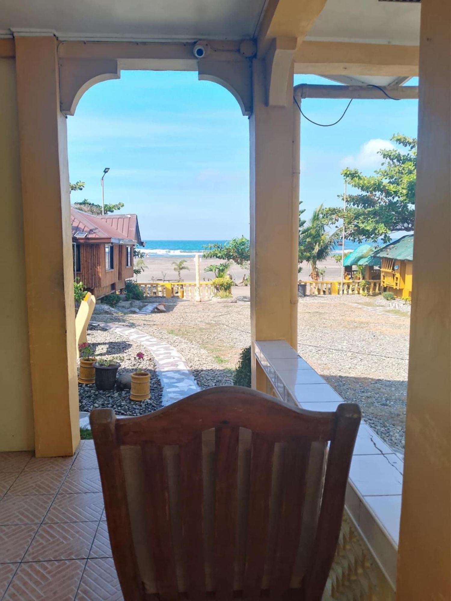 Sea Breeze Beachfront Home And Cottages ซานฮวน ภายนอก รูปภาพ