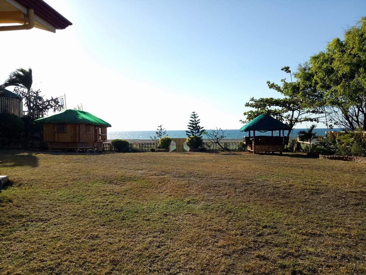 Sea Breeze Beachfront Home And Cottages ซานฮวน ภายนอก รูปภาพ