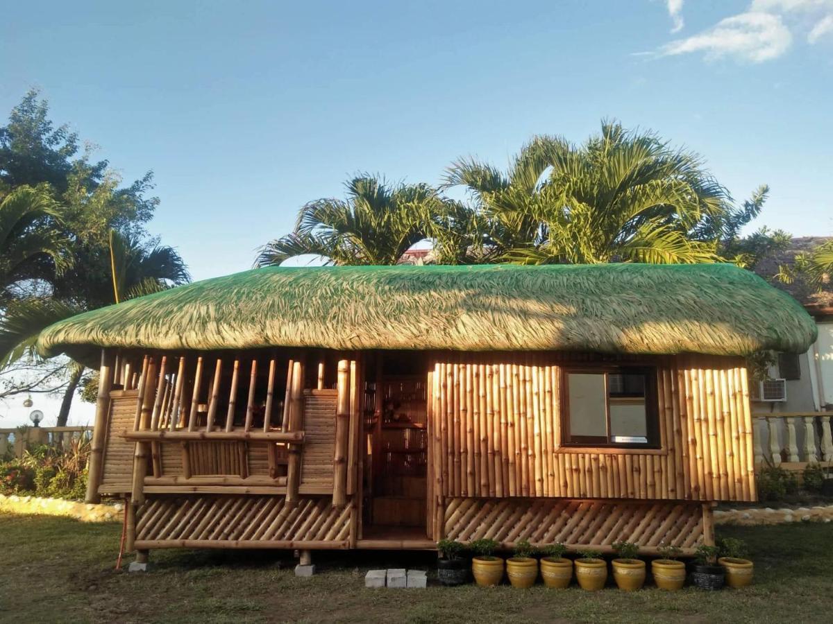 Sea Breeze Beachfront Home And Cottages ซานฮวน ภายนอก รูปภาพ