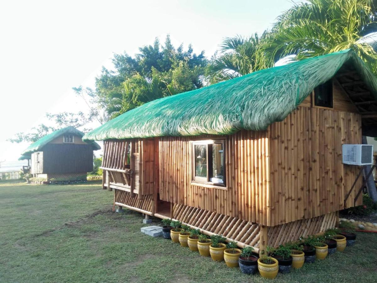 Sea Breeze Beachfront Home And Cottages ซานฮวน ภายนอก รูปภาพ